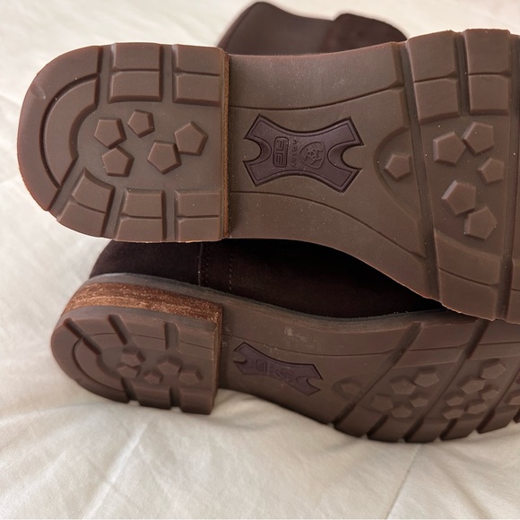 Brown Suede Sutton Artist Waterproof Boots - Picture 10 of 12